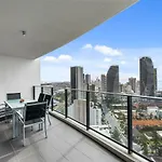 Sierra Grand Broadbeach - Gclr
