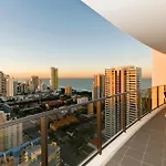 Sierra Grand Broadbeach - Gclr